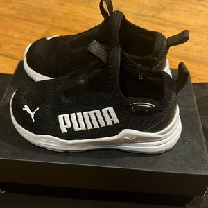 Baby boy size 5c shoes